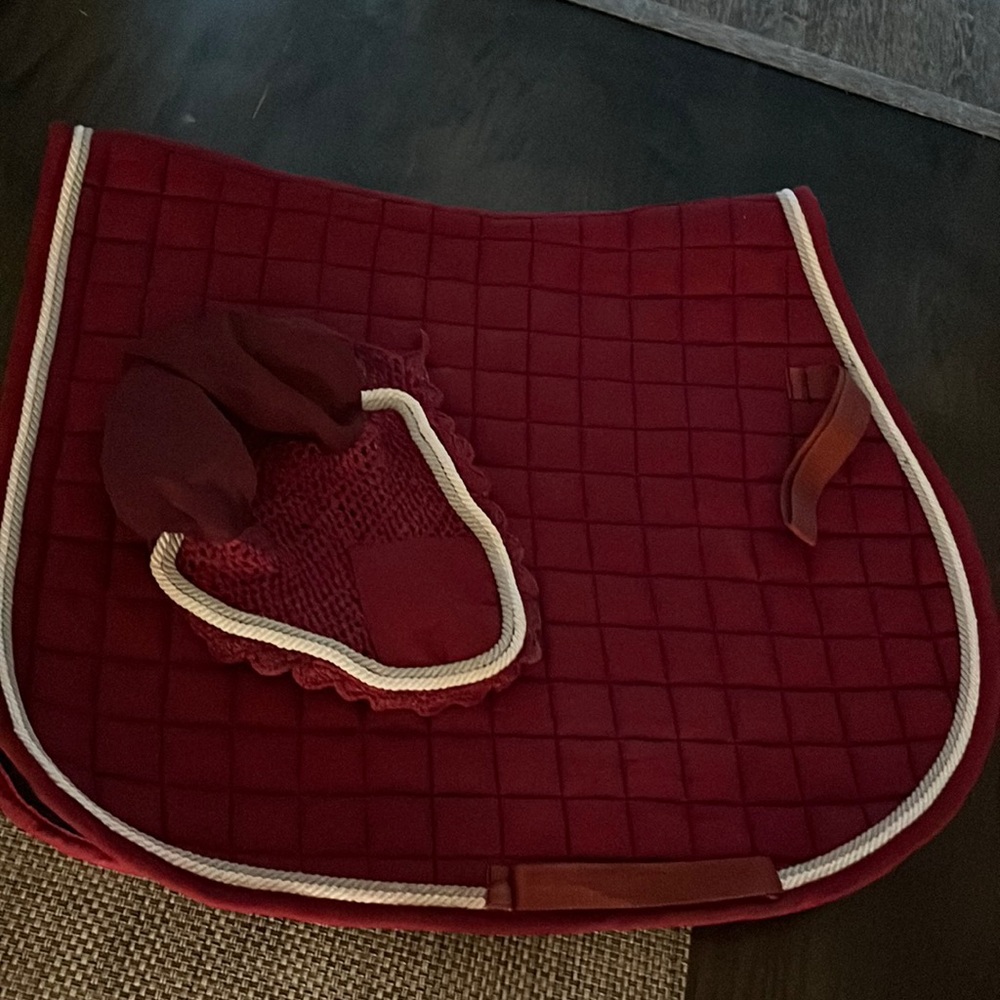 English saddle pad, AP saddle pad burgundy/red